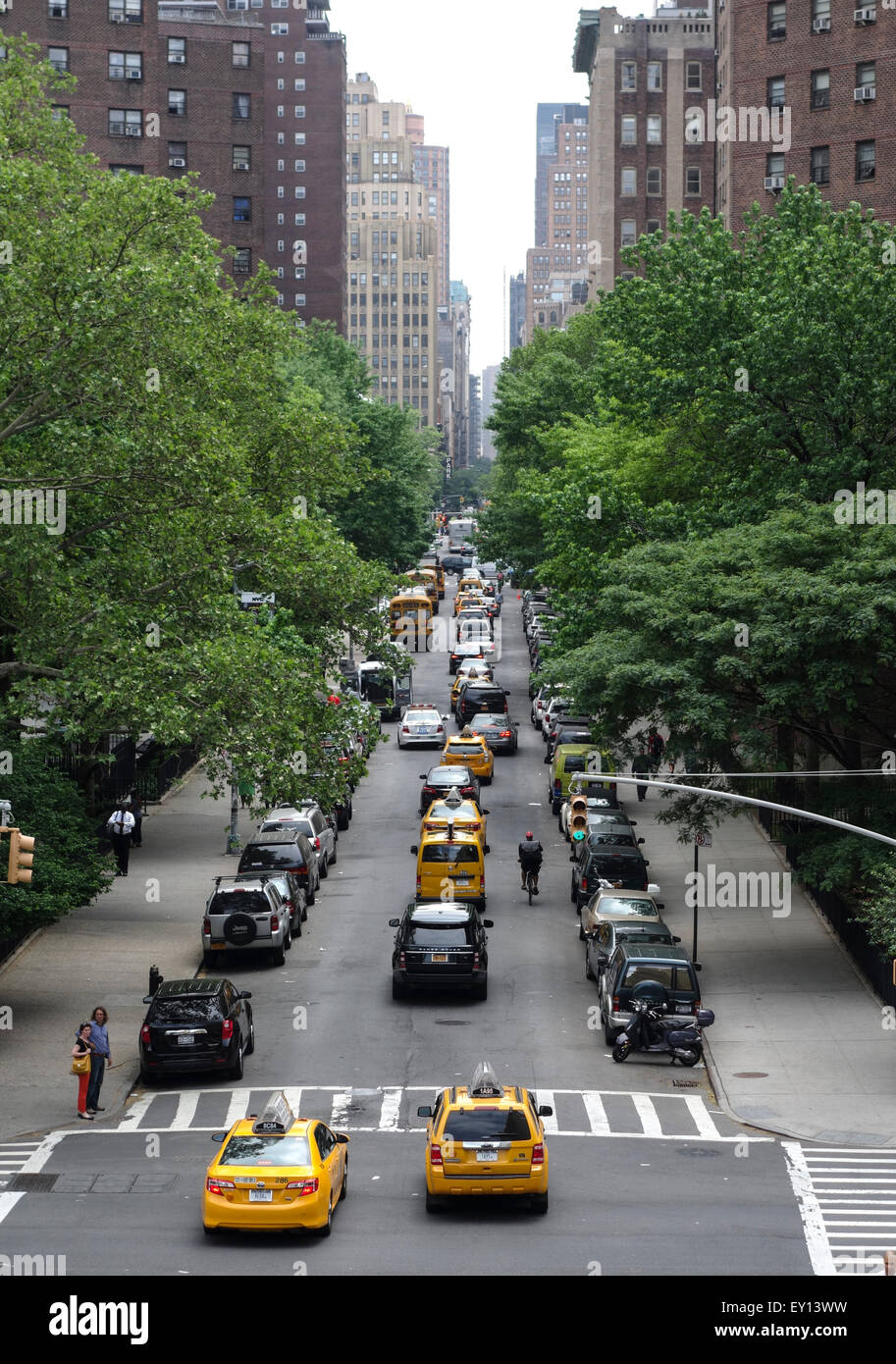 Street bloqué par la circulation dans le quartier de Chelsea. Manhattan, New York, USA. Banque D'Images