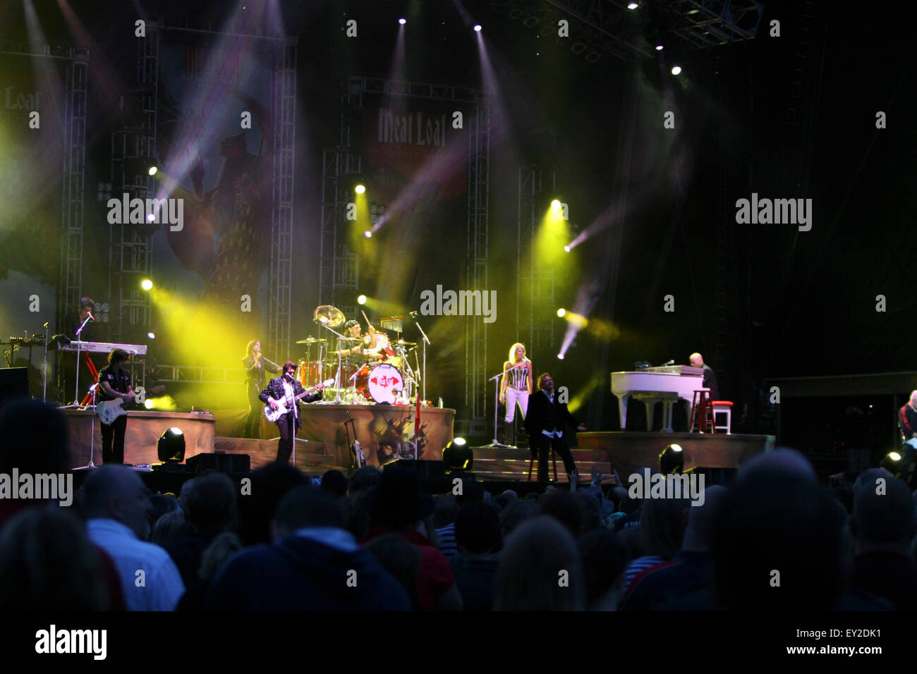 Meat Loaf a terminé la première étape de sa tournée à l'échelle mondiale 3 Les chauves-souris vivent à Ashton Gate Stadium Banque D'Images