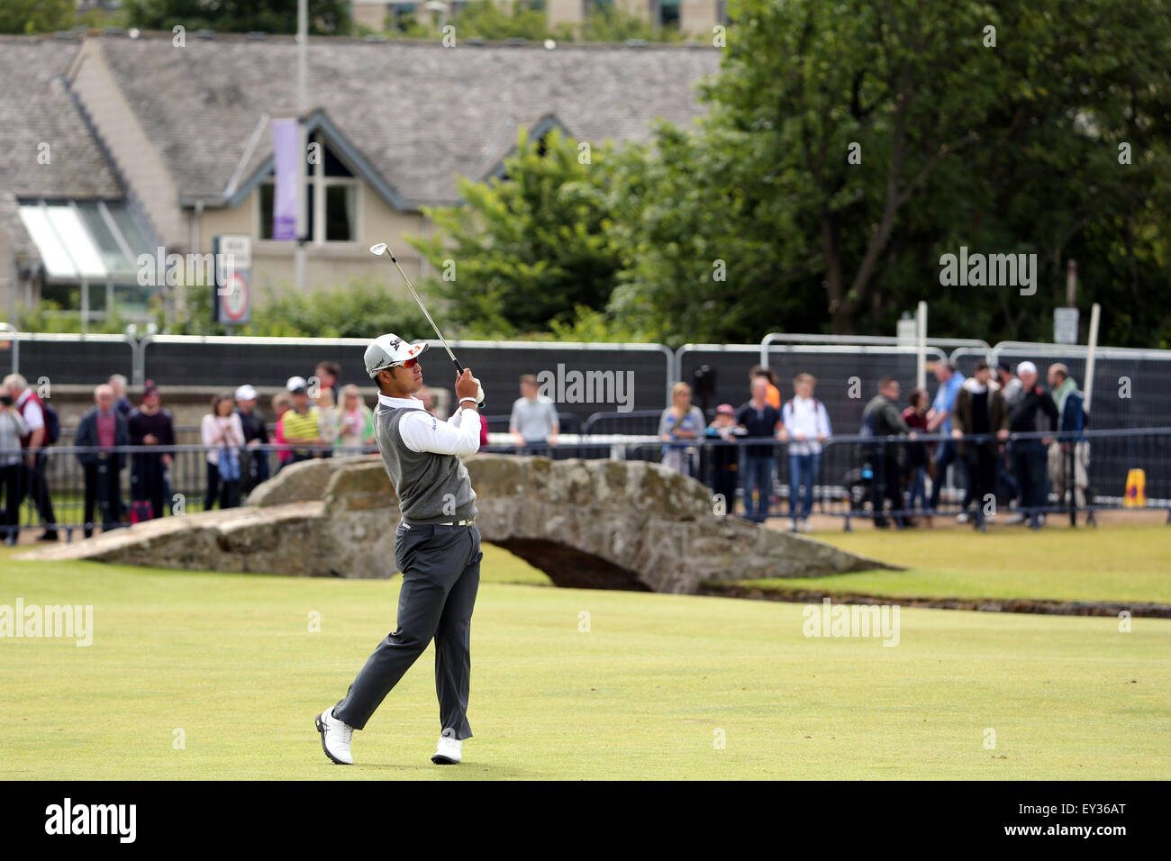 Fife, en Écosse. 20 juillet, 2015. Hideki Matsuyama (JPN) Golf : Hideki Matsuyama du Japon en action sur le 1er trou lors de la ronde finale du 144e British Open Championship à l'Old Course de St Andrews, dans le Fife, en Écosse . Credit : Koji Aoki/AFLO SPORT/Alamy Live News Banque D'Images