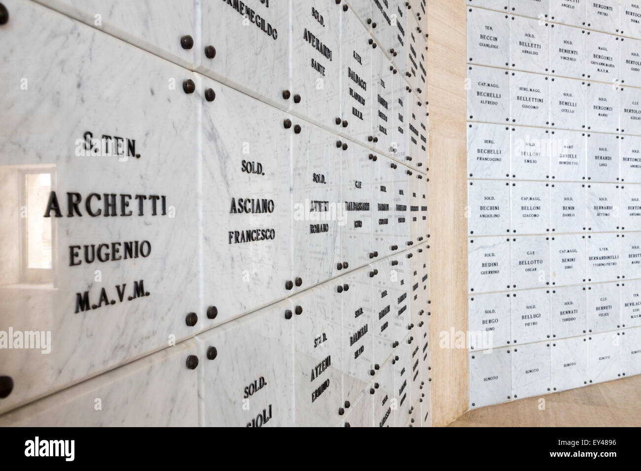 L'Italien Seconde guerre mondiale mémorial, El Alamein, en Égypte Banque D'Images