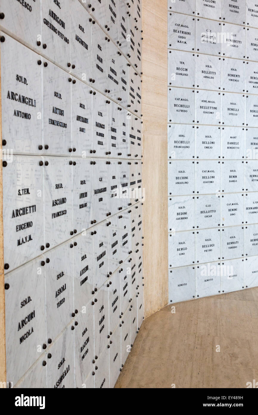 L'Italien Seconde guerre mondiale mémorial, El Alamein, en Égypte Banque D'Images