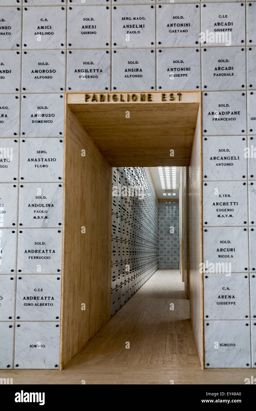 L'Italien Seconde guerre mondiale mémorial, El Alamein, en Égypte Banque D'Images