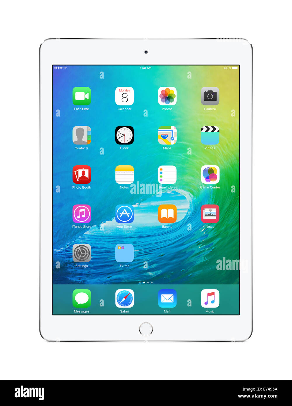 Vue avant du Silver Apple iPad Air 2 avec affichage touch ID annoncé le WWDC 2015 système d'exploitation iOS 9, conçu par Apple Banque D'Images