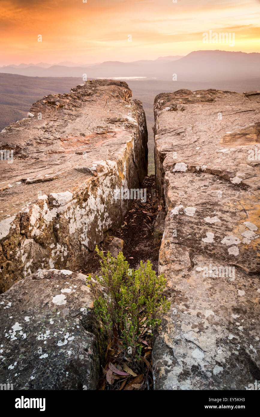 Cliff Top vues au coucher du soleil dans le Parc National des Grampians, Australie Banque D'Images