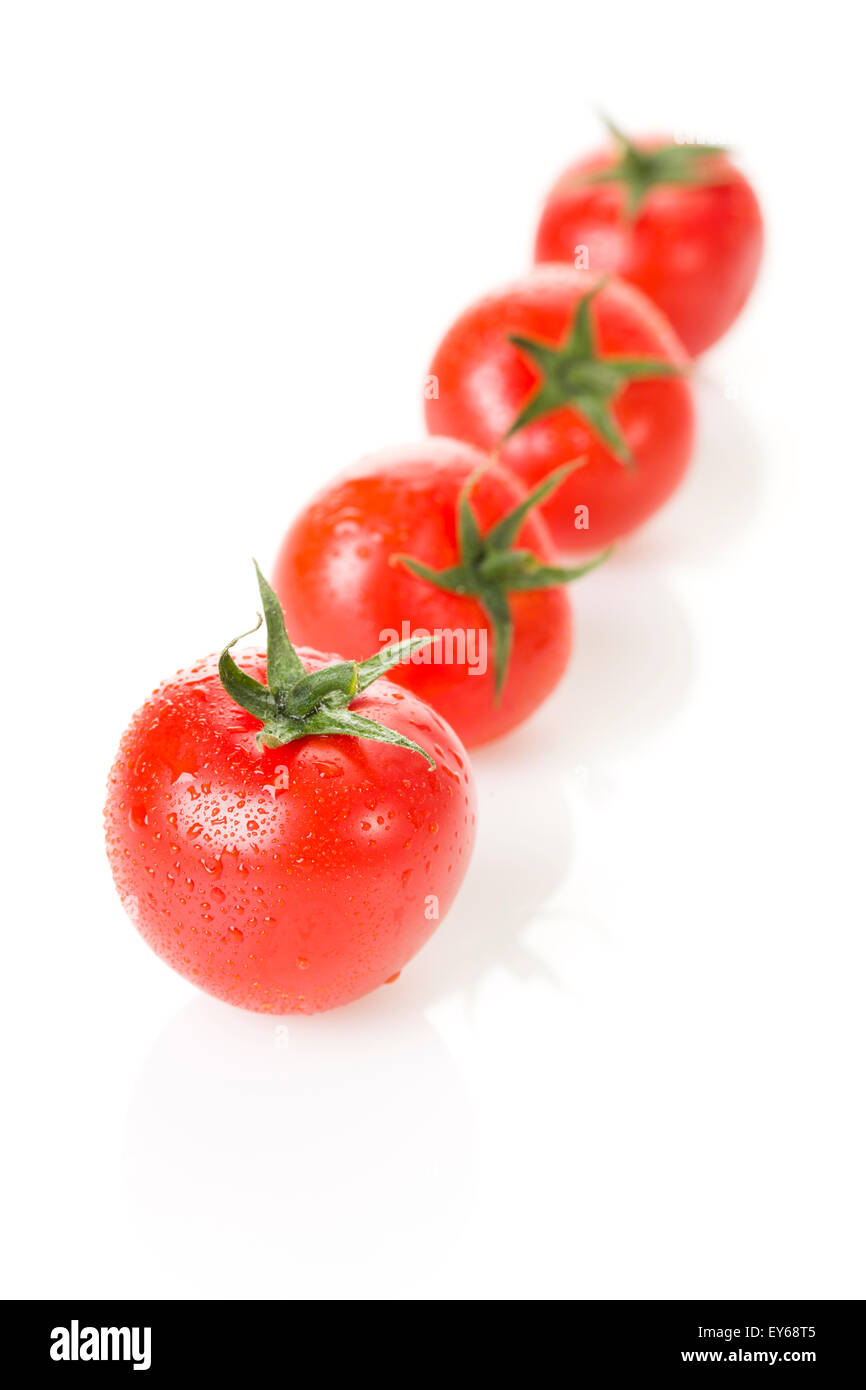 Tomates cerises fraîches Banque D'Images