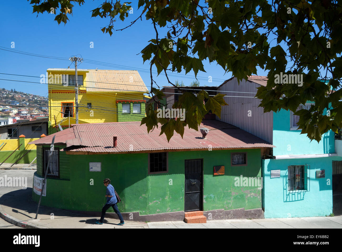 Maisons peintes aux couleurs vives. Valparaiso. Chili Banque D'Images