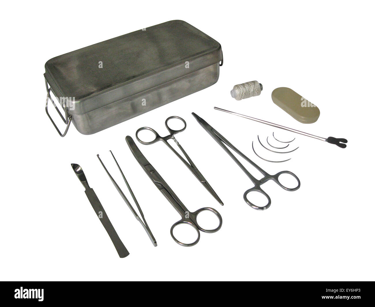 Des outils spéciaux pour les vétérinaires. Un ensemble d'outils pour les  opérations chirurgicales sur les animaux sur un fond blanc Photo Stock -  Alamy