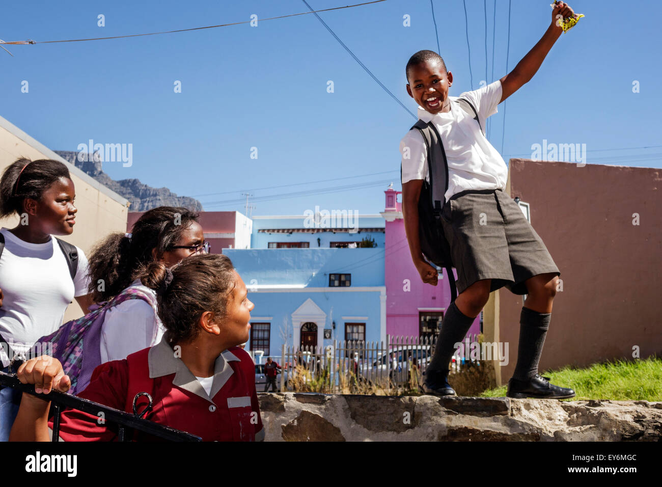 Cape Town Afrique du Sud,Bo-Kaap,Schotsche Kloof,Malay Quarter,musulman,quartier,Noir étudiant élèves filles,jeune,femme enfants homme Banque D'Images