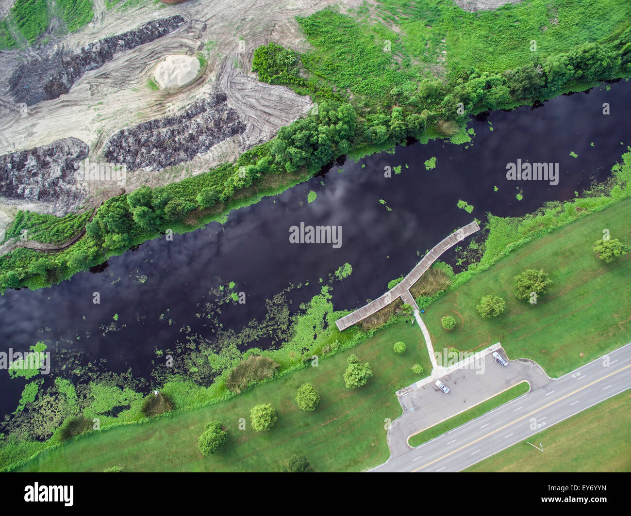 Par les pairs sur la pêche dans la région de Bayou City Park de La Nouvelle-Orléans. Banque D'Images