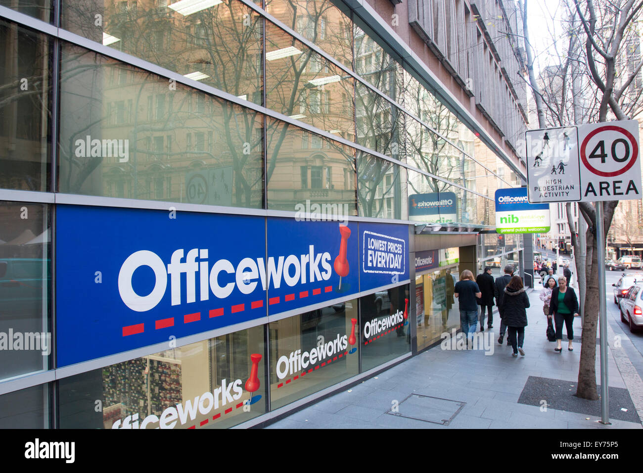 Officeworks papeterie dans Hunter Street, Sydney, Australie Banque D'Images
