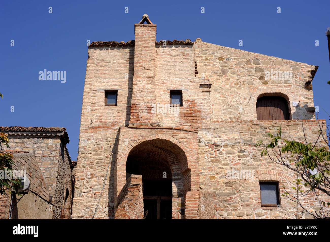 Italie, Basilicate, Aliano, maison appelée 'casa con gli occhi' Banque D'Images