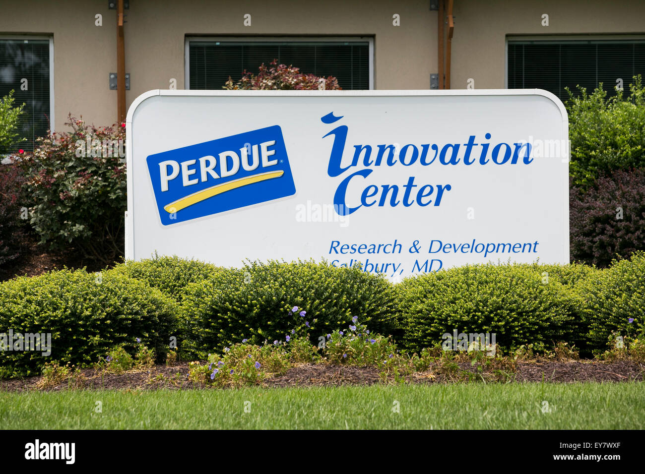 Un logo affiche à l'extérieur du centre de l'innovation Perdue Farms à Salisbury, Maryland le 18 juillet 2015. Banque D'Images