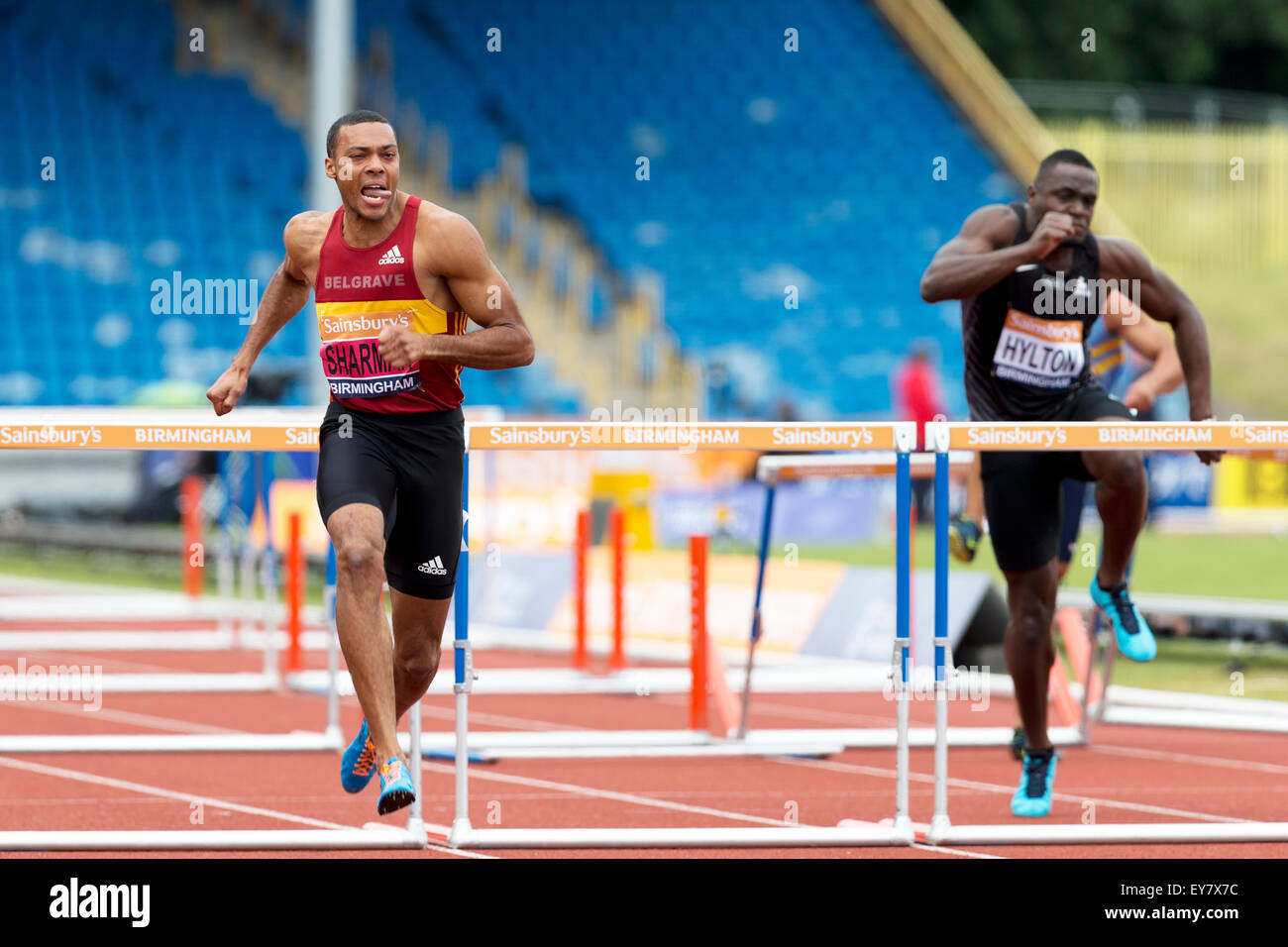 William SHARMAN & Joseph HYLTON men's 110m haies, 2 Chaleur 2014 Championnats britanniques Sainsbury's Alexander Stadium Birmingham UK Banque D'Images