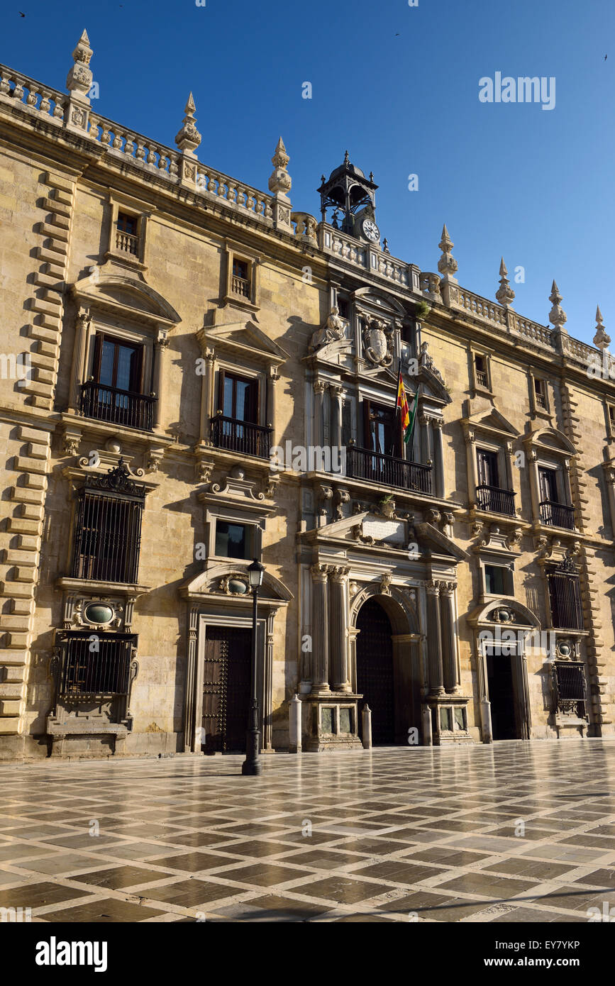 Maniériste historique façade de la chancellerie royale de Grenade maintenant Cour Supérieure d'Andalousie Banque D'Images