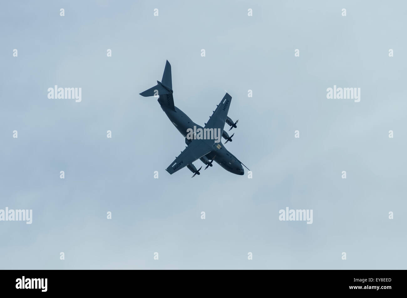 Airbus A400M atlas C1 à RAF Fairford RIAT airshow 2015 plongée sous-marine Banque D'Images