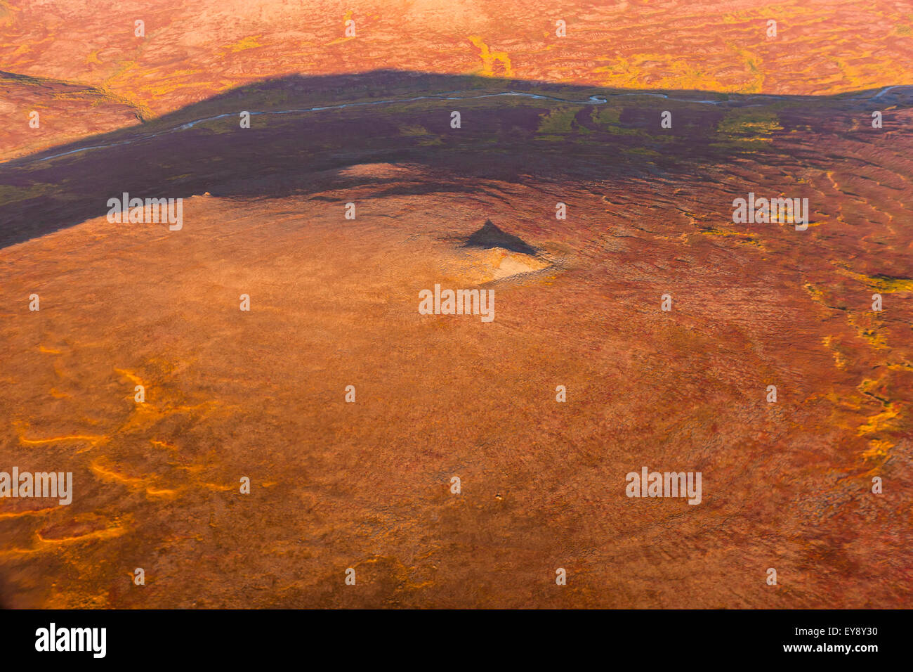 Vue aérienne de l'Kigluaik montagnes, au nord de la péninsule de Seward, Nome, Alaska, États-Unis d'Amérique Banque D'Images