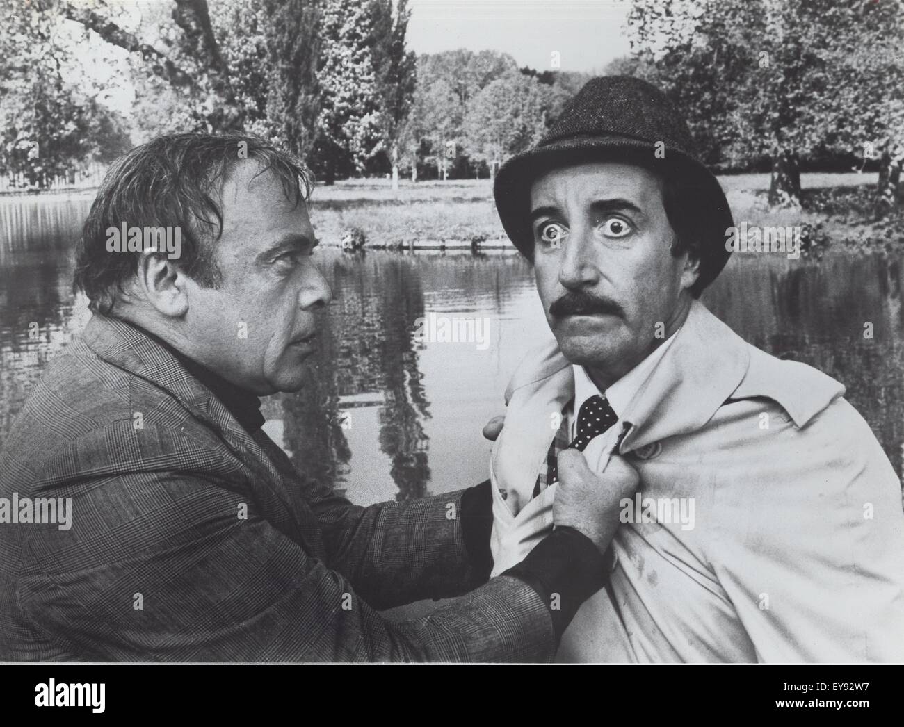 PETER SELLERS Herbert Lom.La Pink Panther Strikes again.encore.Fourni par Photos, Inc. (crédit Image : © Fourni par Globe Photos, Inc/Globe Photos via Zuma Zuma via fil Wire) Banque D'Images
