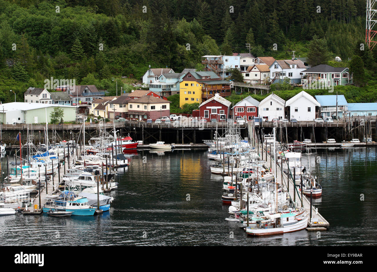 Mouillage tranquille dans la région de Ketchikan Alaska Banque D'Images