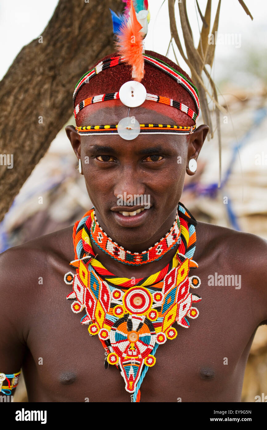 Homme Samburu, Kenya ; comté de Samburu. Banque D'Images