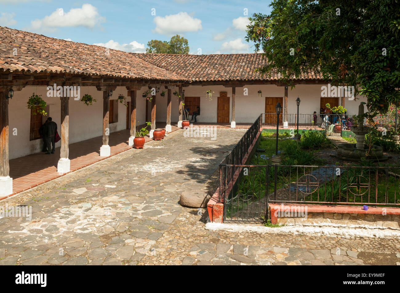 Couvent de Santo Tomás Chichicastenango, Guatemala, Cour Banque D'Images