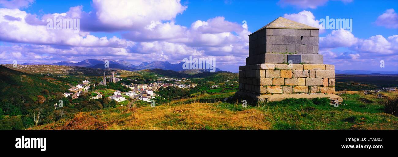 John D'arcy Monument, Clifden, Co Galway, Irlande, Monument à la mémoire de John D'arcy, fondateur de la ville Banque D'Images