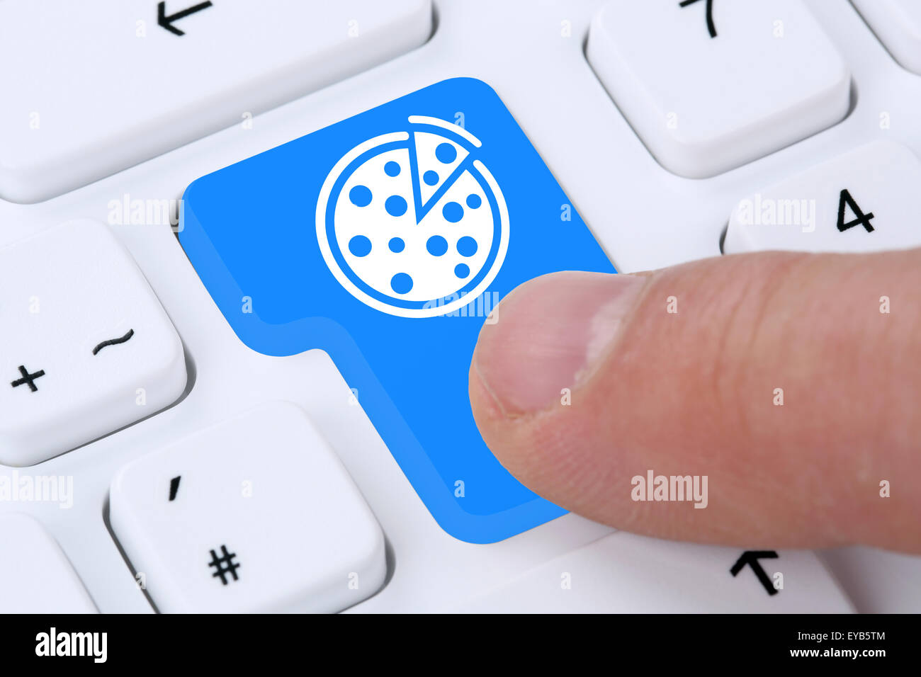 Commander une pizza en ligne fast food fastfood livraison de commande internet sur ordinateur Banque D'Images