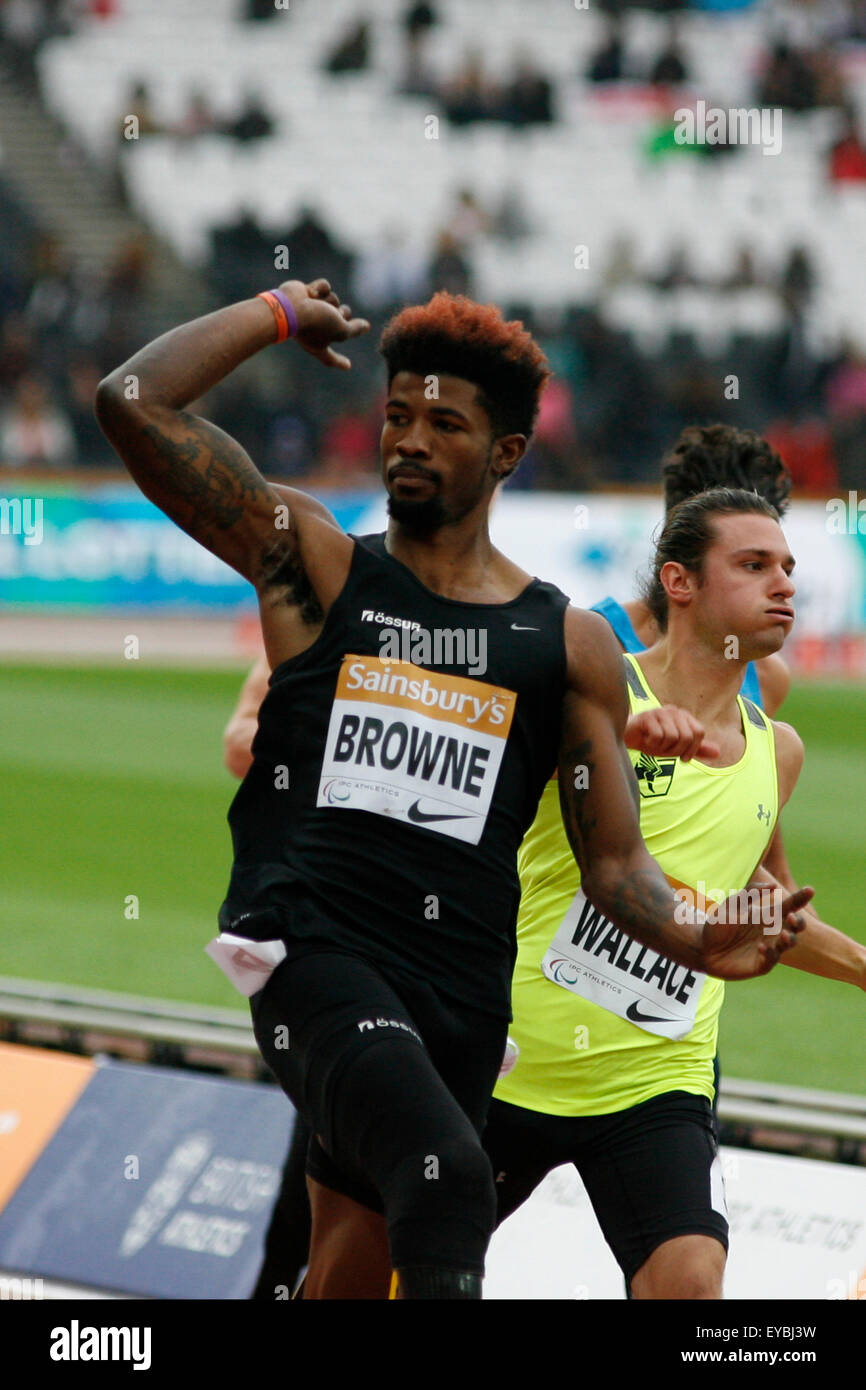 Londres, Royaume-Uni. 26 juillet, 2015. Au cours de la troisième journée de jeux anniversaire Sainsbury's au Queen Elizabeth Olympic Park le dimanche le 26 juillet 2015Richard Brownie (USA) remporte l'or dans la mens T44 100m en 10.96s au cours de la troisième journée de Sainsbury's anniversaire Jeux - Grand Prix de l'IPC au Queen Elizabeth Olympic Park le dimanche le 26 juillet 2015 Crédit : Dan Cooke/Alamy Live News Banque D'Images