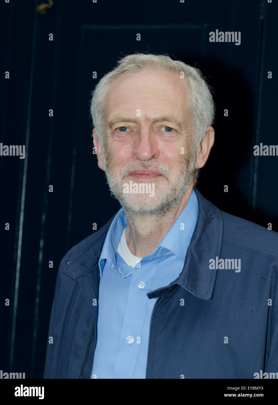 Londres, Royaume-Uni. 26 juillet, 2015. À propos de Jeremy Corbyn pour aller à Seven Dials Club 'Stand Up for Jeremy Corbyn' soirée de collecte de fonds. Credit : Prixpics/Alamy Live News Banque D'Images