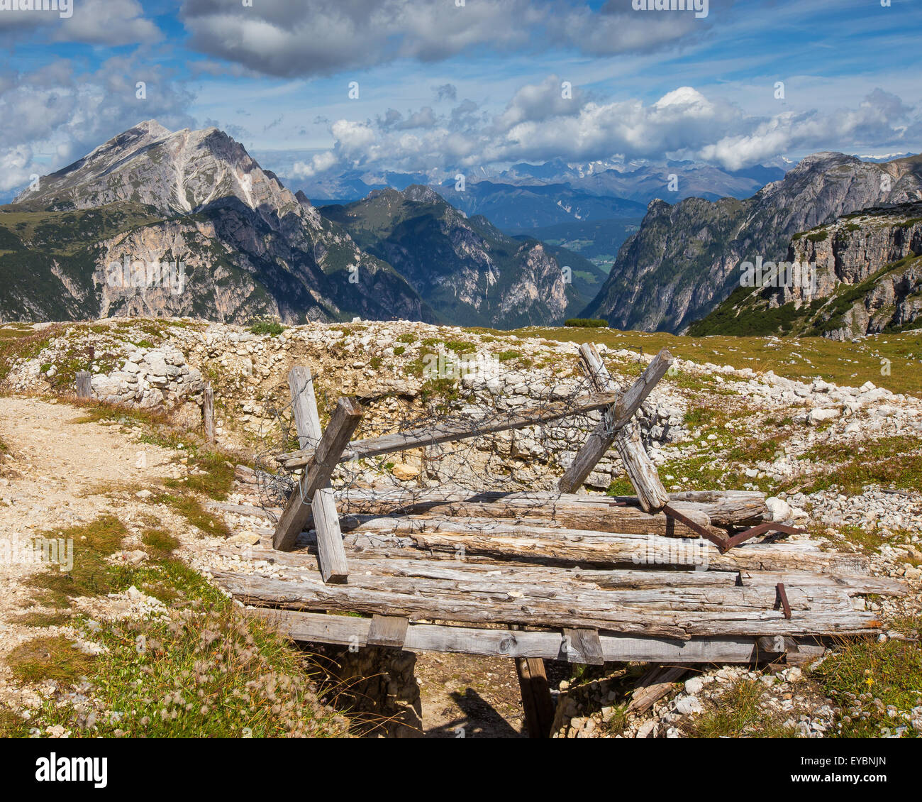 Tranchées de la première Guerre mondiale sur Monte Piana, les Dolomites. Alpes italiennes. Europe. Banque D'Images