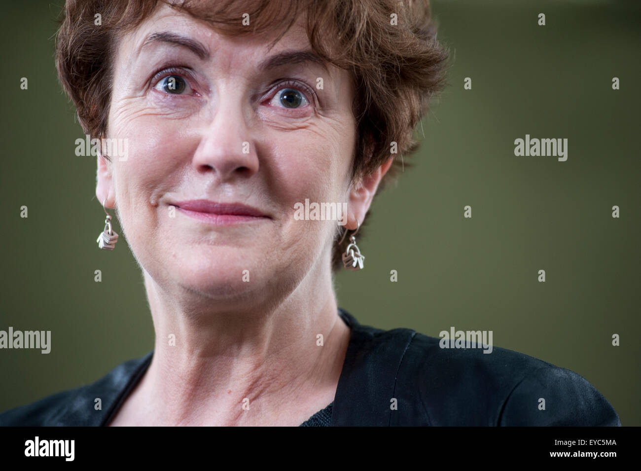 Professeur d'histoire à l'Université de Princeton, Linda Colley figurant à l'Edinburgh International Book Festival. Banque D'Images