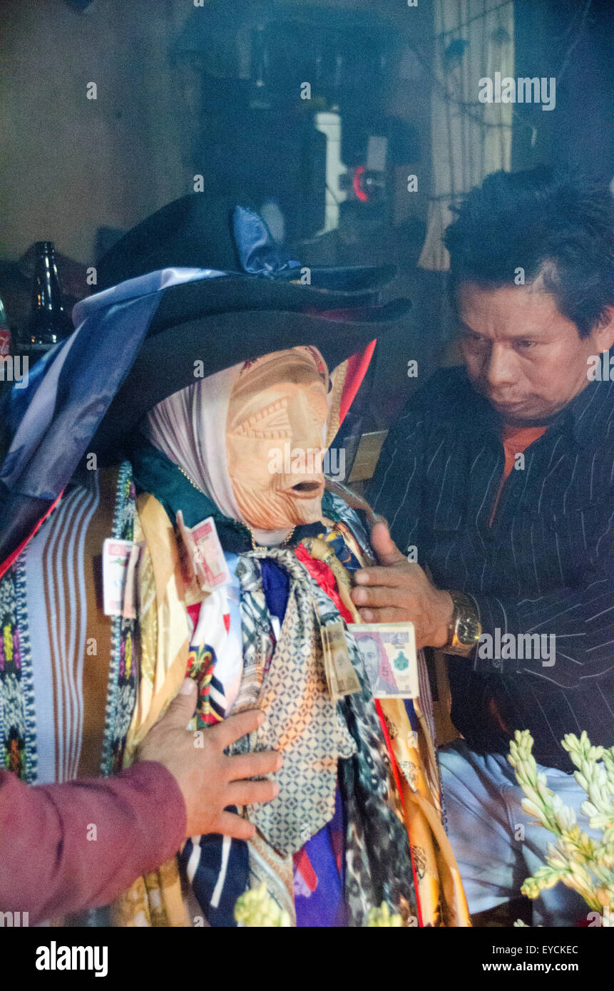 El Maximon, Santiago Atitlan, Lac Atitlan, Guatemala, Amérique Centrale Banque D'Images