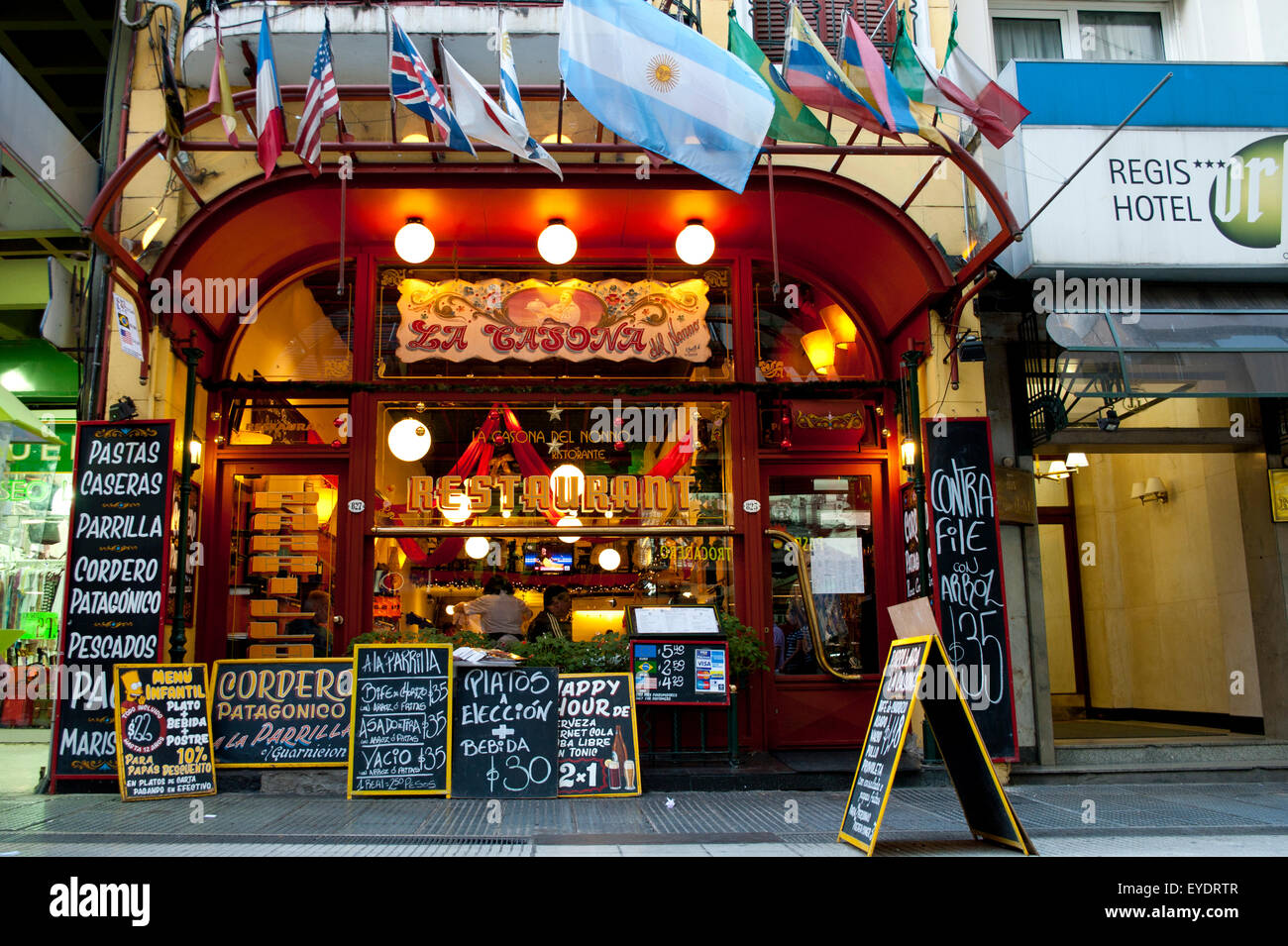 Restaurant traditionnel dans la Calle Florida, Buenos Aires, Argentine Banque D'Images