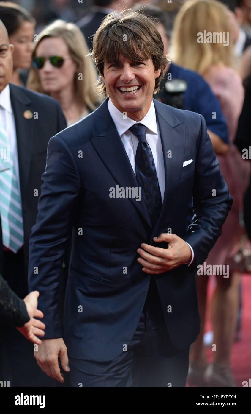 New York, NY, USA. 27 juillet, 2015. Tom Cruise aux arrivées à la mission : IMPOSSIBLE - État voyou Premiere, Duffy Square, New York, NY, le 27 juillet 2015. Credit : Kristin Callahan/Everett Collection/Alamy Live News Banque D'Images