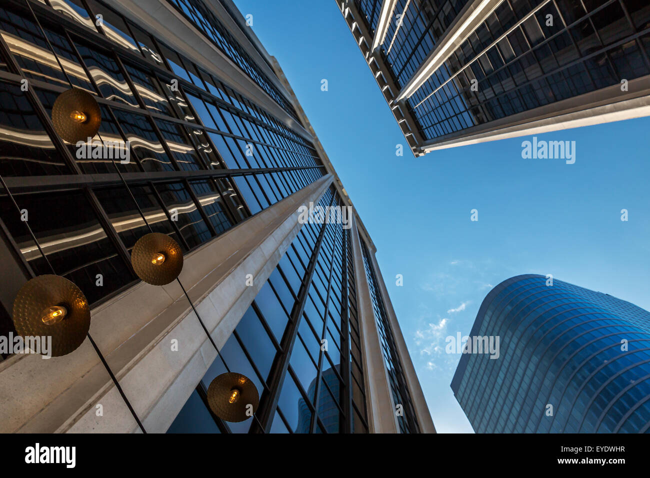 Jusqu'à la moderne sur les façades de bâtiments à Vancouver, Colombie-Britannique, Canada Banque D'Images