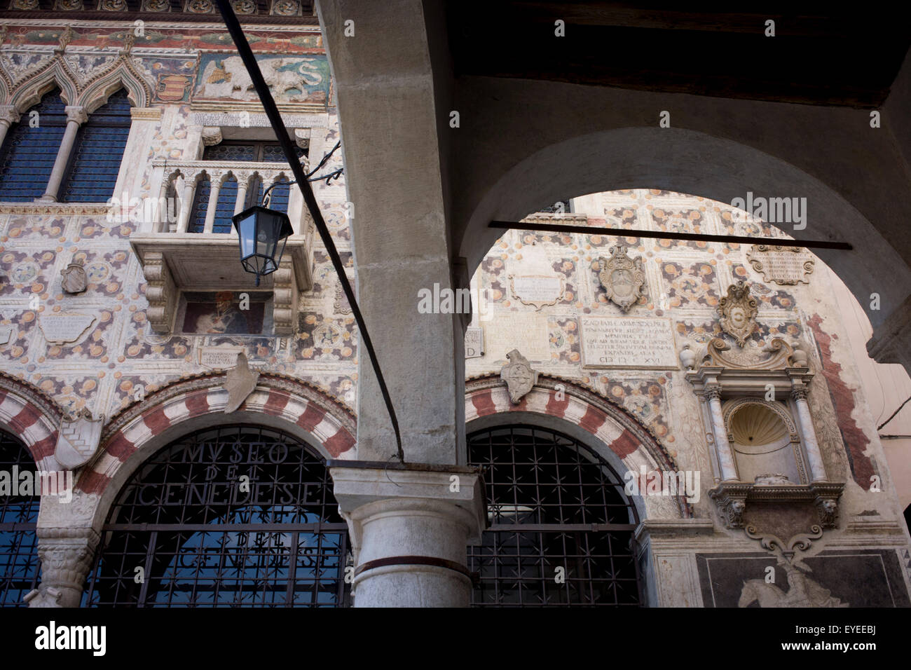 Le Musée Cenedese à Vittorio Veneto, province de Trévise, Vénétie, Italie. Banque D'Images