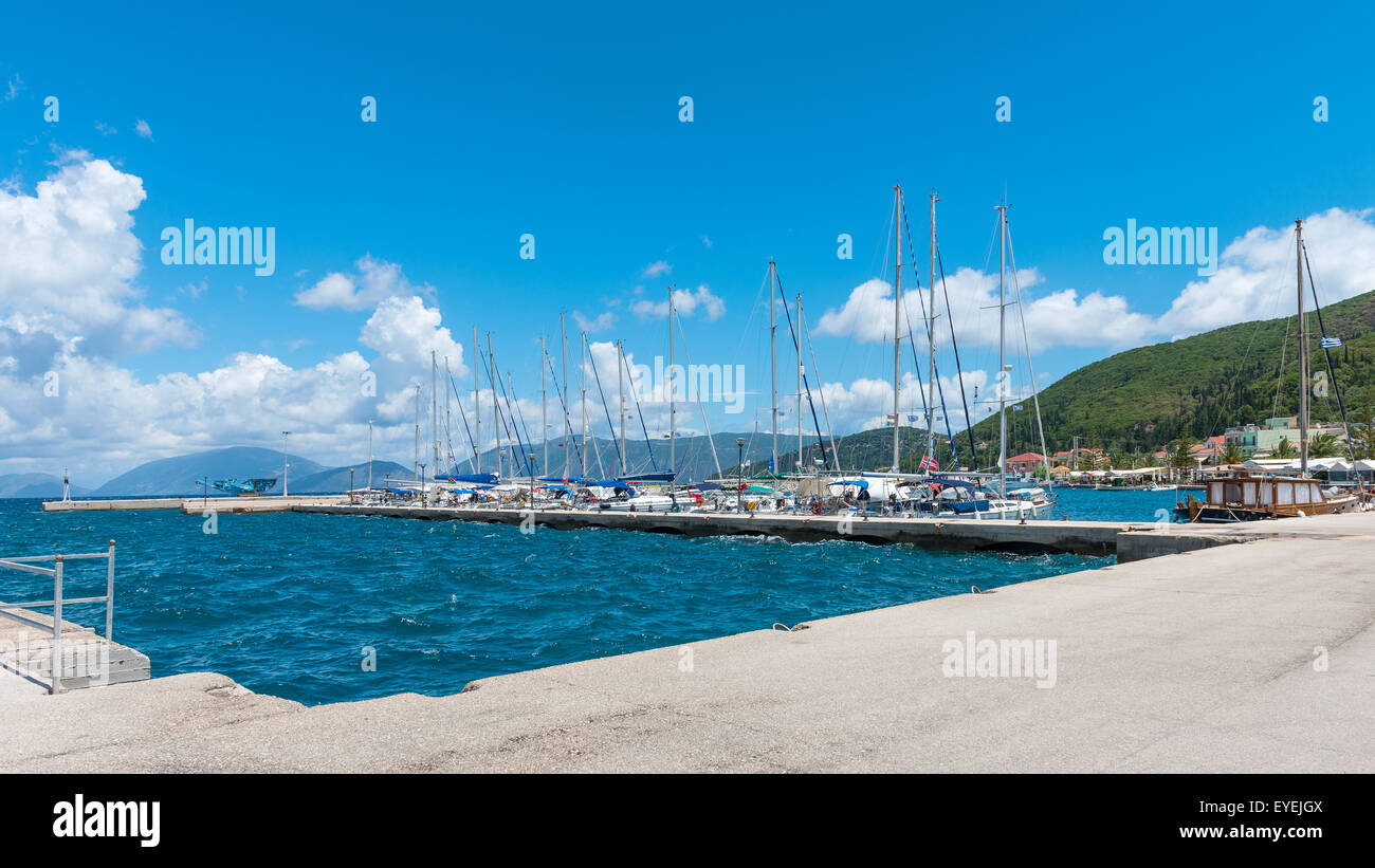 La ville de sami, l'île de Céphalonie, Mer Ionienne, Grèce Banque D'Images