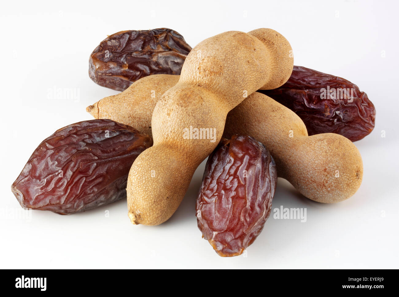 DATES ET FRAIS gousses de tamarin Banque D'Images