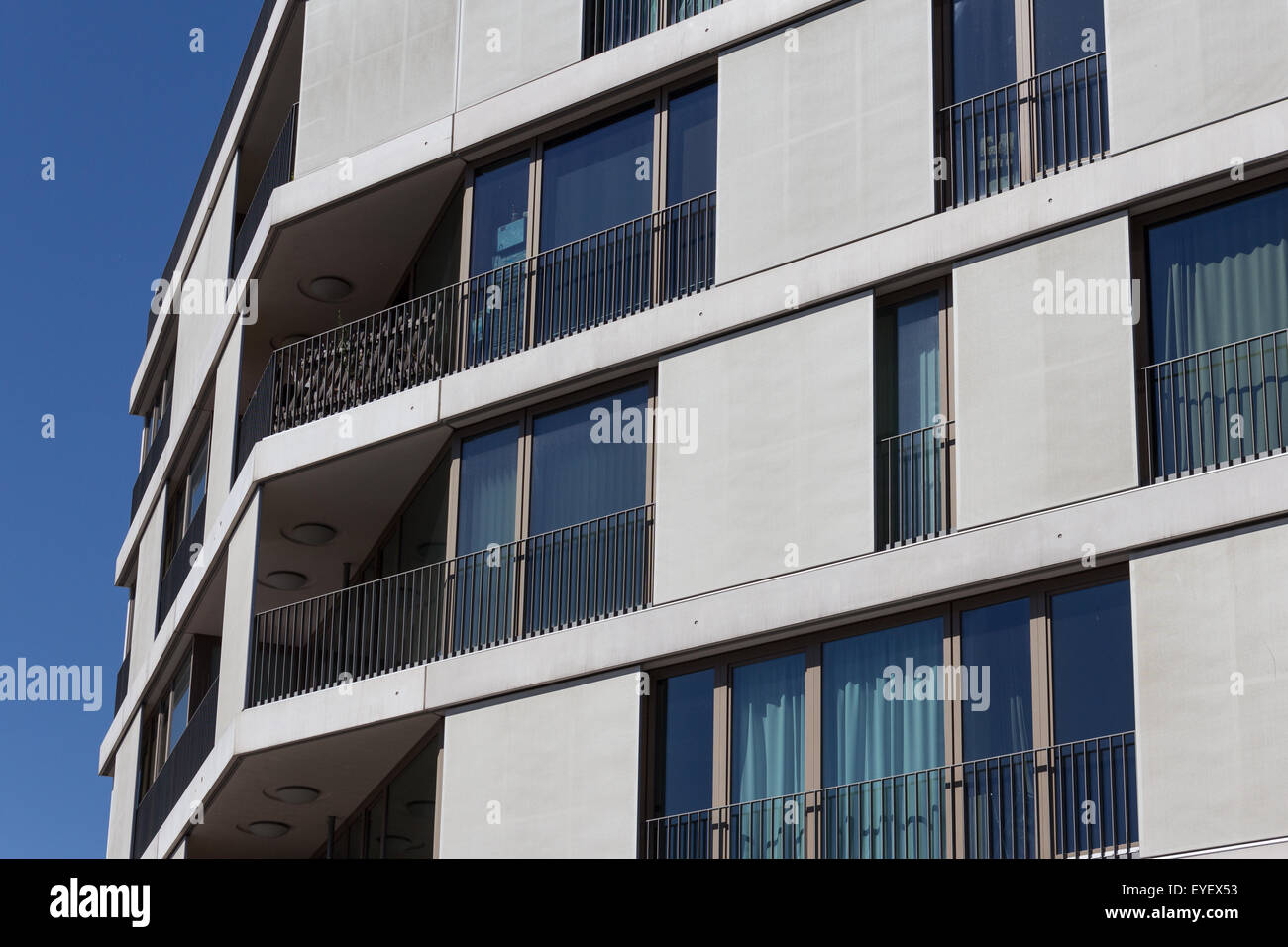 La façade de l'immeuble - reidential / Appartements Banque D'Images