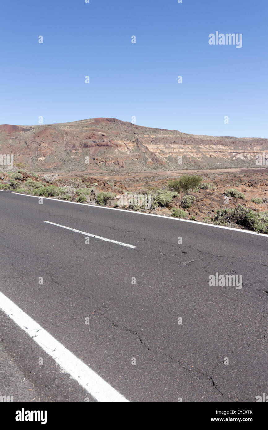 L'autoroute vide / route de désert paysage Banque D'Images