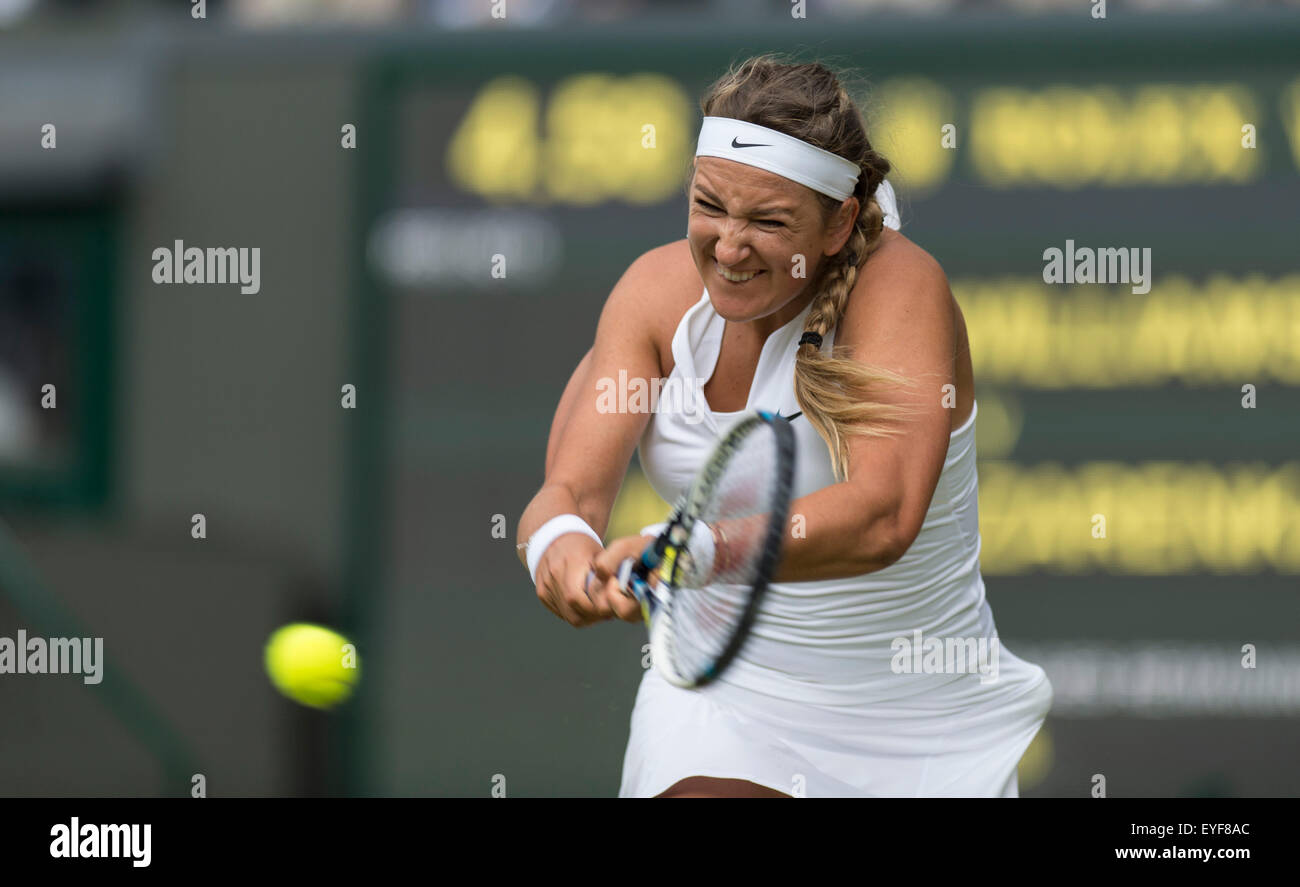 07.07.2015. Le Wimbledon Tennis Championships 2015 tenue à l'All England Lawn Tennis et croquet Club, Londres, Angleterre, Royaume-Uni. Serena Williams (USA) [1] v Victoria Azarenka (CRO) [23], Simple dames - Quart de finale sur le Court central. Banque D'Images
