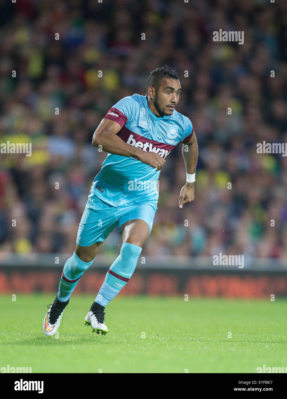 Norwich, Royaume-Uni. 28 juillet, 2015. Pré saison Friendly entre Norwich City et West Ham United. West Ham United, Dimitri Payet. Credit : Action Plus Sport/Alamy Live News Banque D'Images