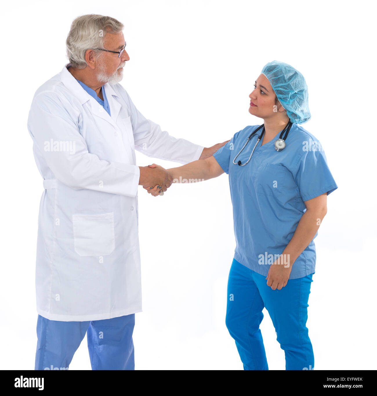 Médecin et l'infirmier handshake Banque D'Images