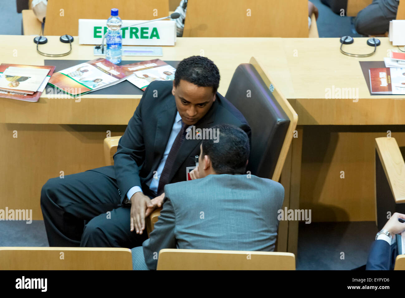 Addis Abeba, Ethiopie. 28 juillet, 2015. Délégué de haut niveau de l'Érythrée attend l'arrivée du président Obama le 28 juillet 2015, au centre de conférence de l'UA à Addis-Abeba, Ethiopie. Crédit : Dereje Belachew/Alamy Live News Banque D'Images