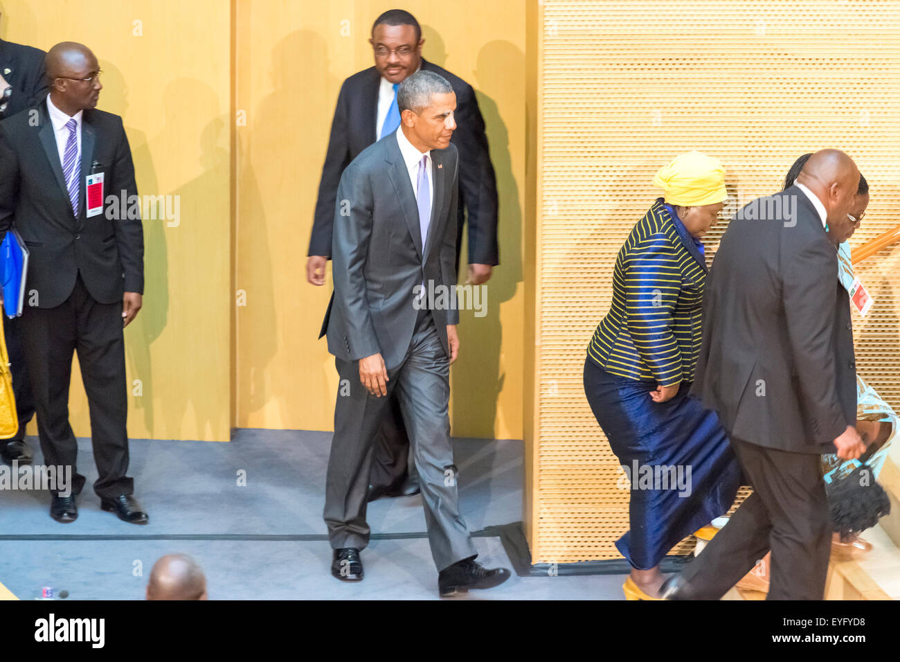 Addis Abeba, Ethiopie. 28 juillet, 2015. Le président Obama entre dans le Hall de la Nelson Mandela au centre de conférence, à un discours sur le continent africain et ses dirigeants, le 28 juillet 2015, à l'à Addis-Abeba, Ethiopie. Crédit : Dereje Belachew/Alamy Live News Banque D'Images