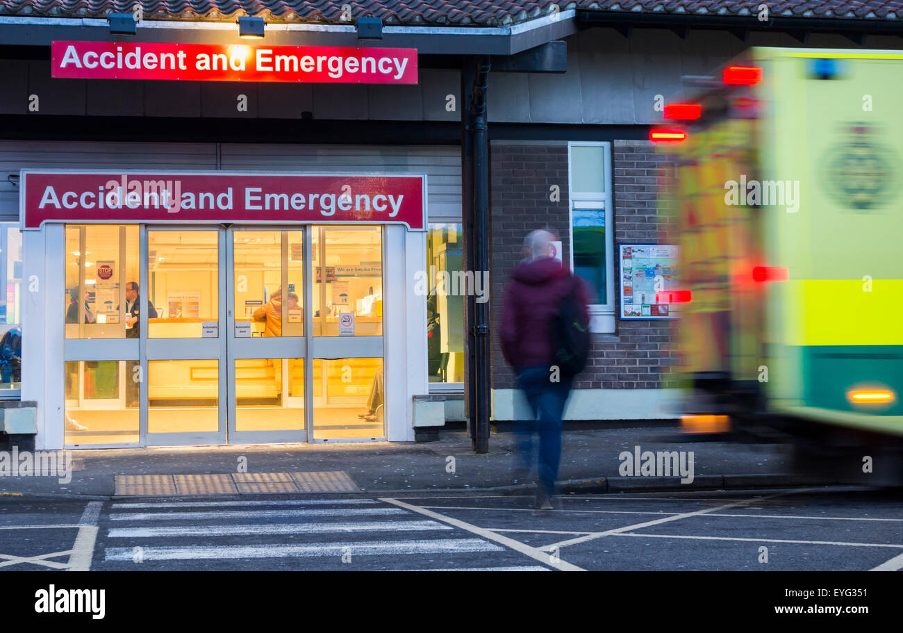 Entrée d'urgence ou d'accident, l'hôpital nord Tees, Angleterre du Nord-Est, Royaume-Uni Banque D'Images