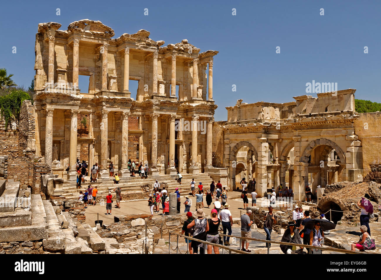 La bibliothèque de Celsus à l'ancien grec/Empire romain ville d'Ephèse près de Selçuk, Kusadasi, Turquie. Banque D'Images