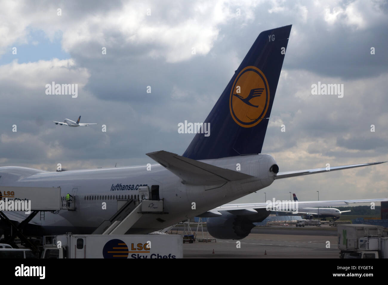 Frankfurt am Main, Allemagne, Lufthansa avion sur le tarmac de l'aéroport de Francfort Banque D'Images