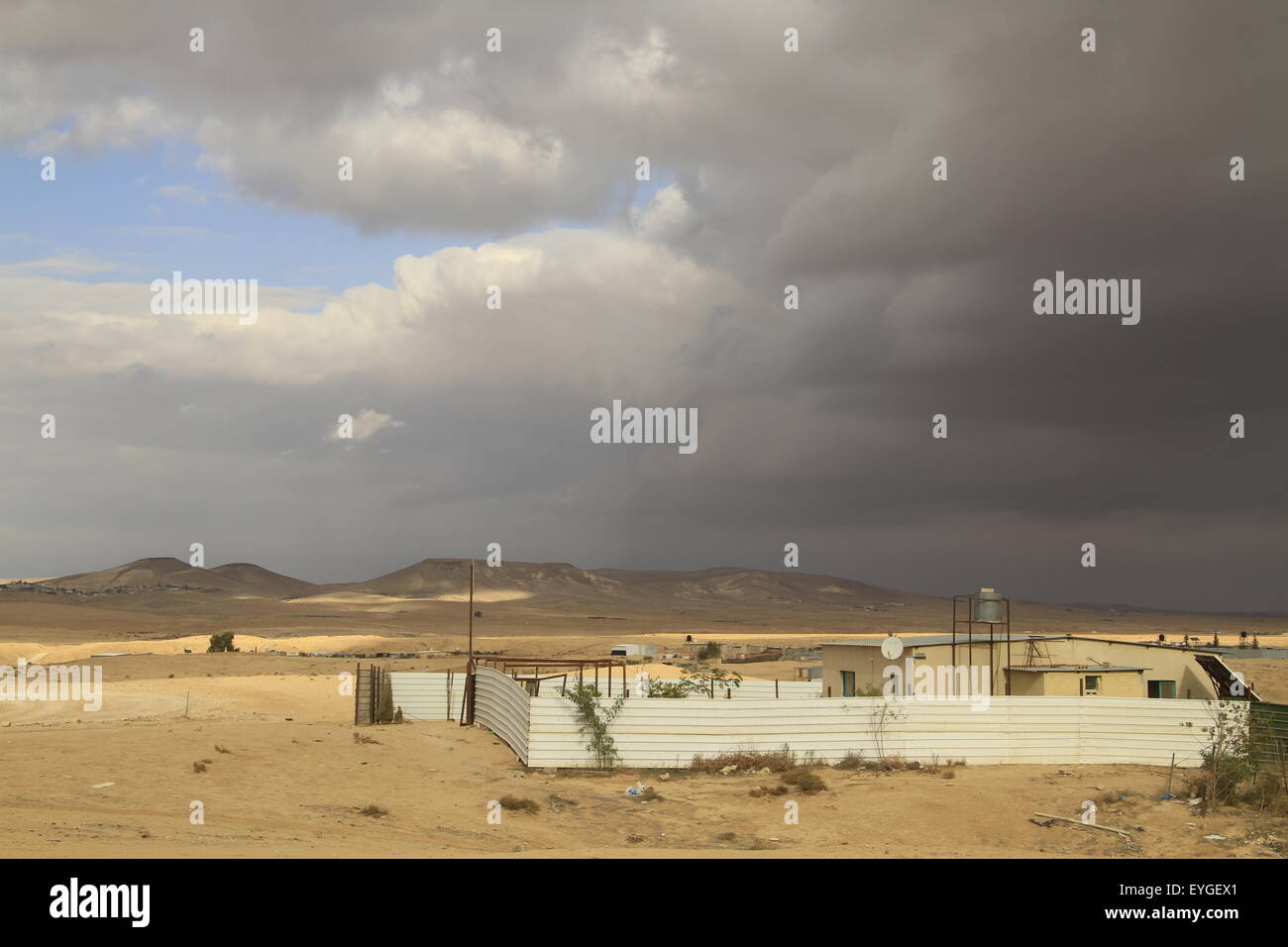 Israël, le village bédouin non reconnu dans le Negev Beer Mashash Banque D'Images