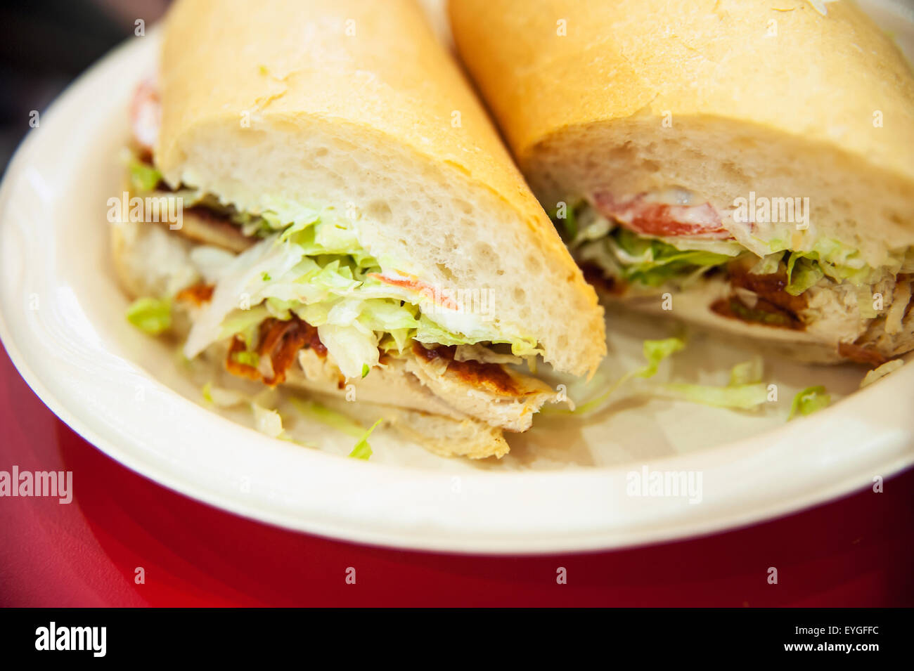 USA, Louisiane, Quartier français, la Nouvelle Orléans, vue rapprochée de sandwichs sur la plaque Banque D'Images