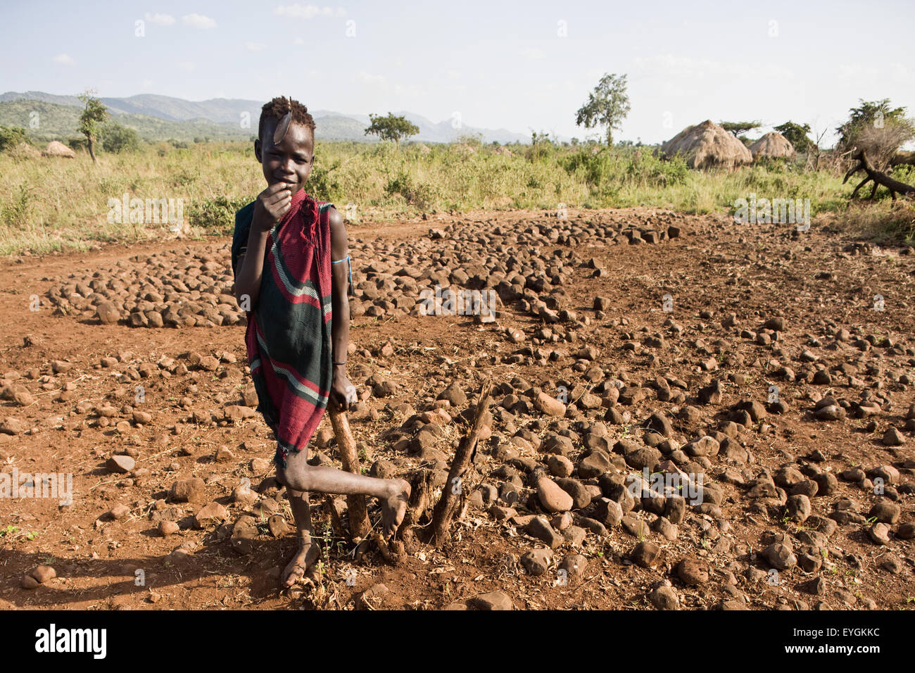 L'Ethiopie, vallée de l'Omo, dans le sud de l'Mursiland, Portrait de Morsi enfant ; Dirikoro Banque D'Images